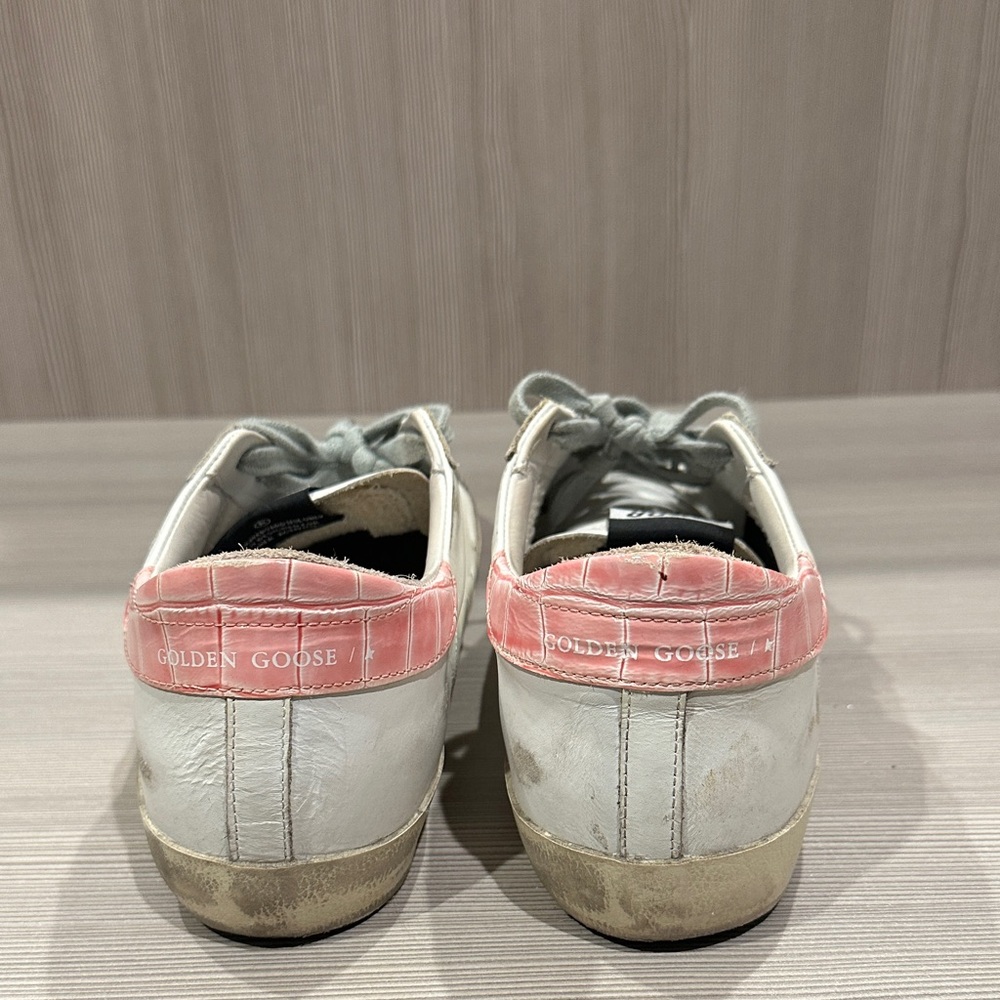 Golden Goose Women's White and Pink Star Sneakers - Picture 2 of 4